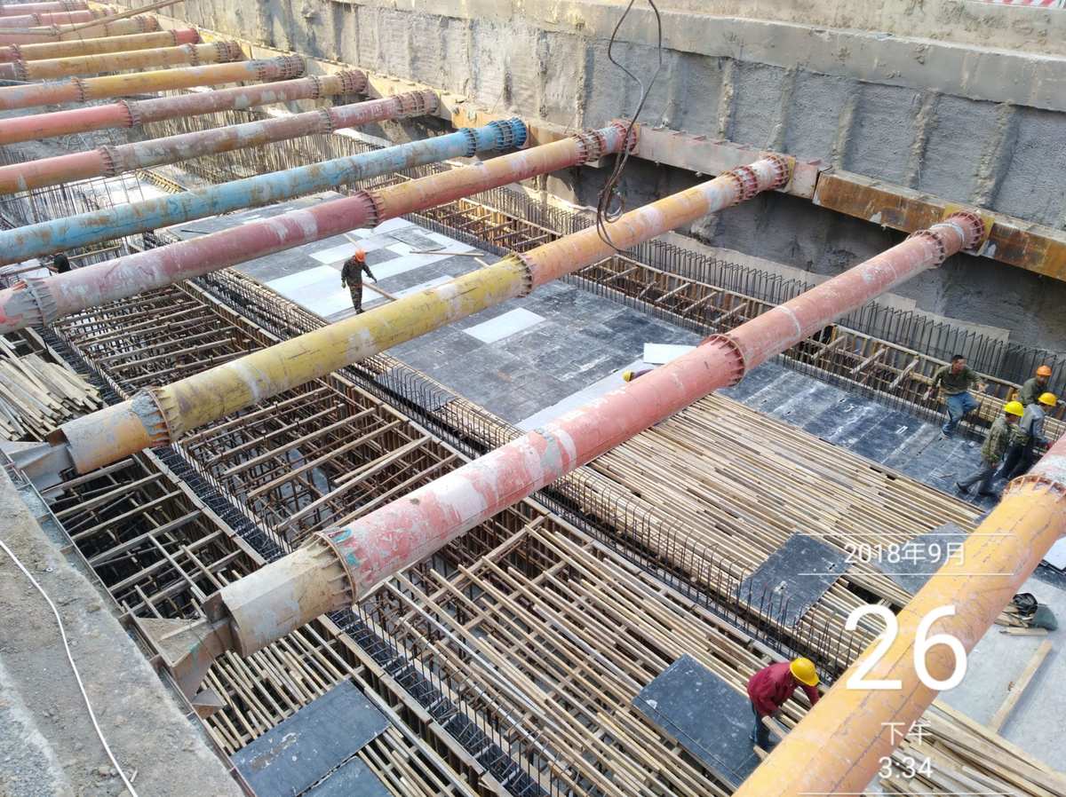 地下综合管廊廊体建造 支模施工的材料、设备、技术与标准革新